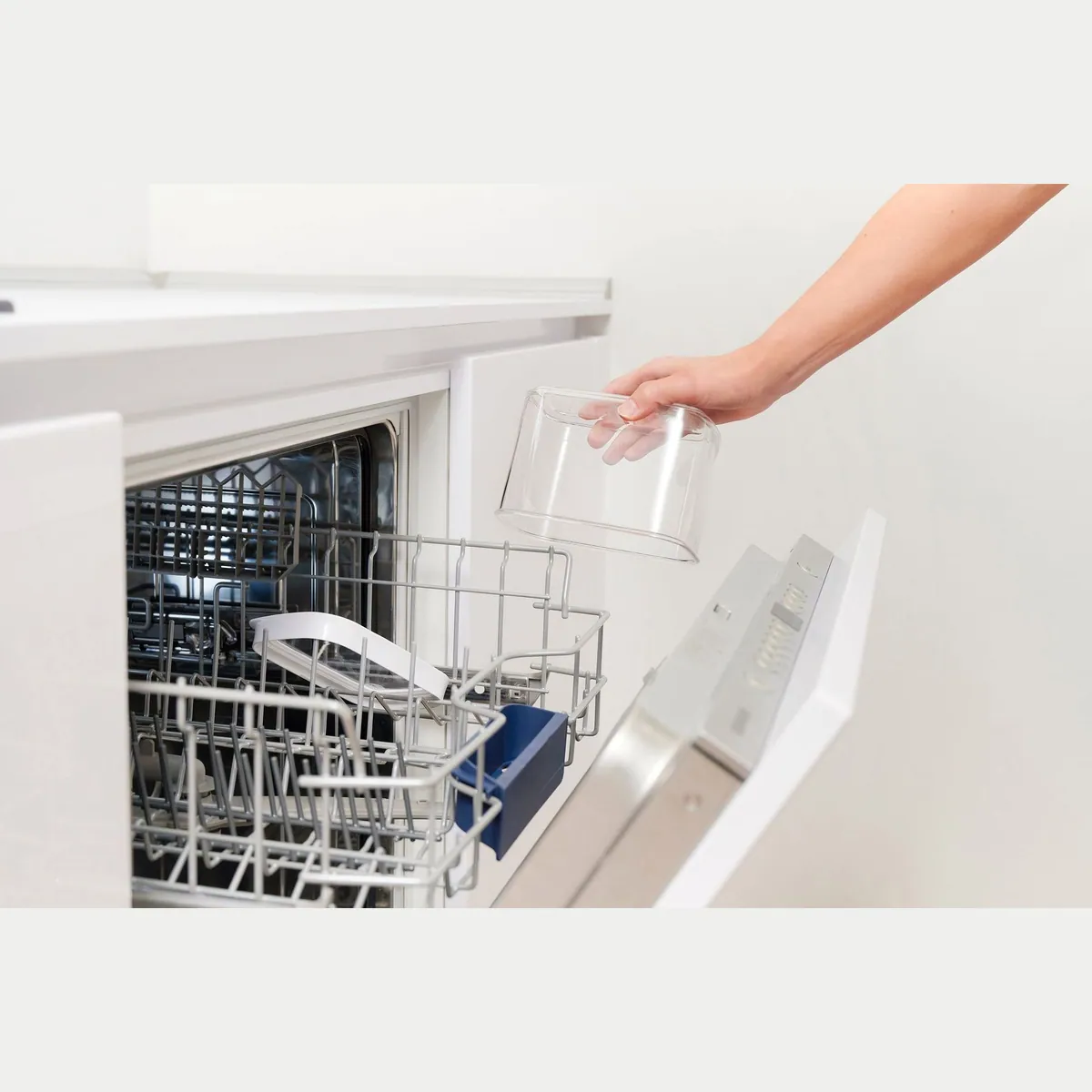EMSA Optima Vorratsdosen Set, 7-tlg, hygienisch und platzsparend 4