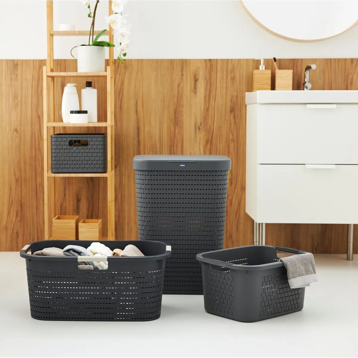 Rotho Wäschekorb COUNTRY, 55l Volumen, praktische Tragegriffe, elegante Rattan-Optik 5