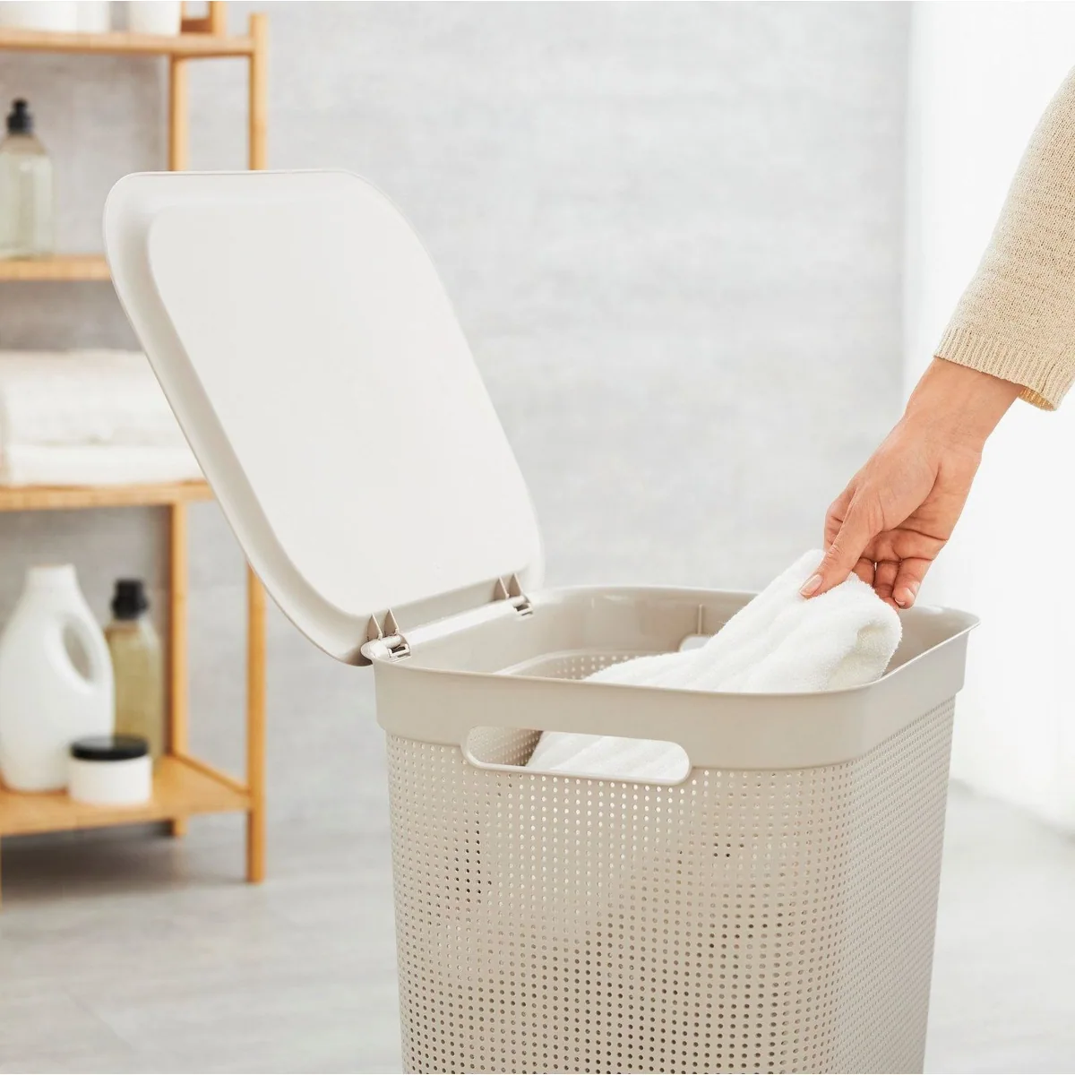 Rotho Brisen Wäschekorb-Set, 2-teilig – flexibel, leicht & belüftet 2