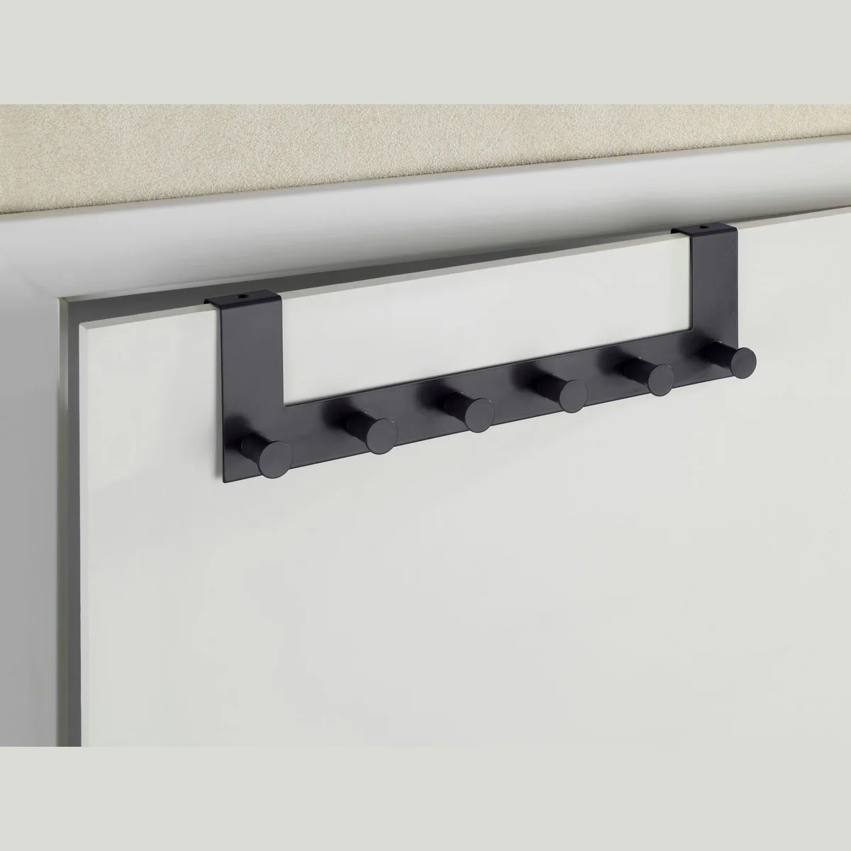 WENKO Hakenleiste Celano, 6 Haken, flexibel und platzsparend 2