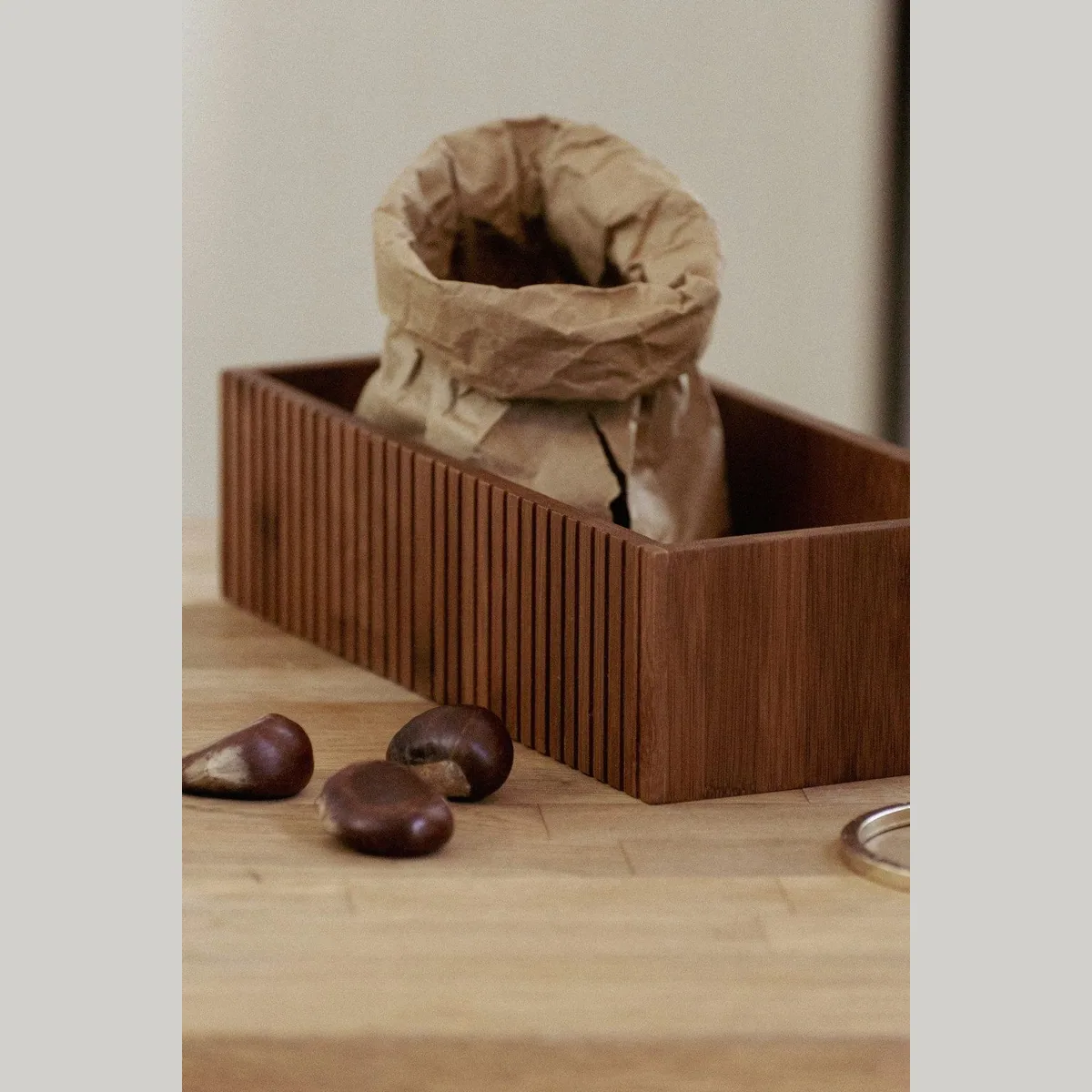 WENKO Mera Aufbewahrungsbox, rustikaler Bambus-Organizer im 2er Set — geräumig, modern, vielseitig 5